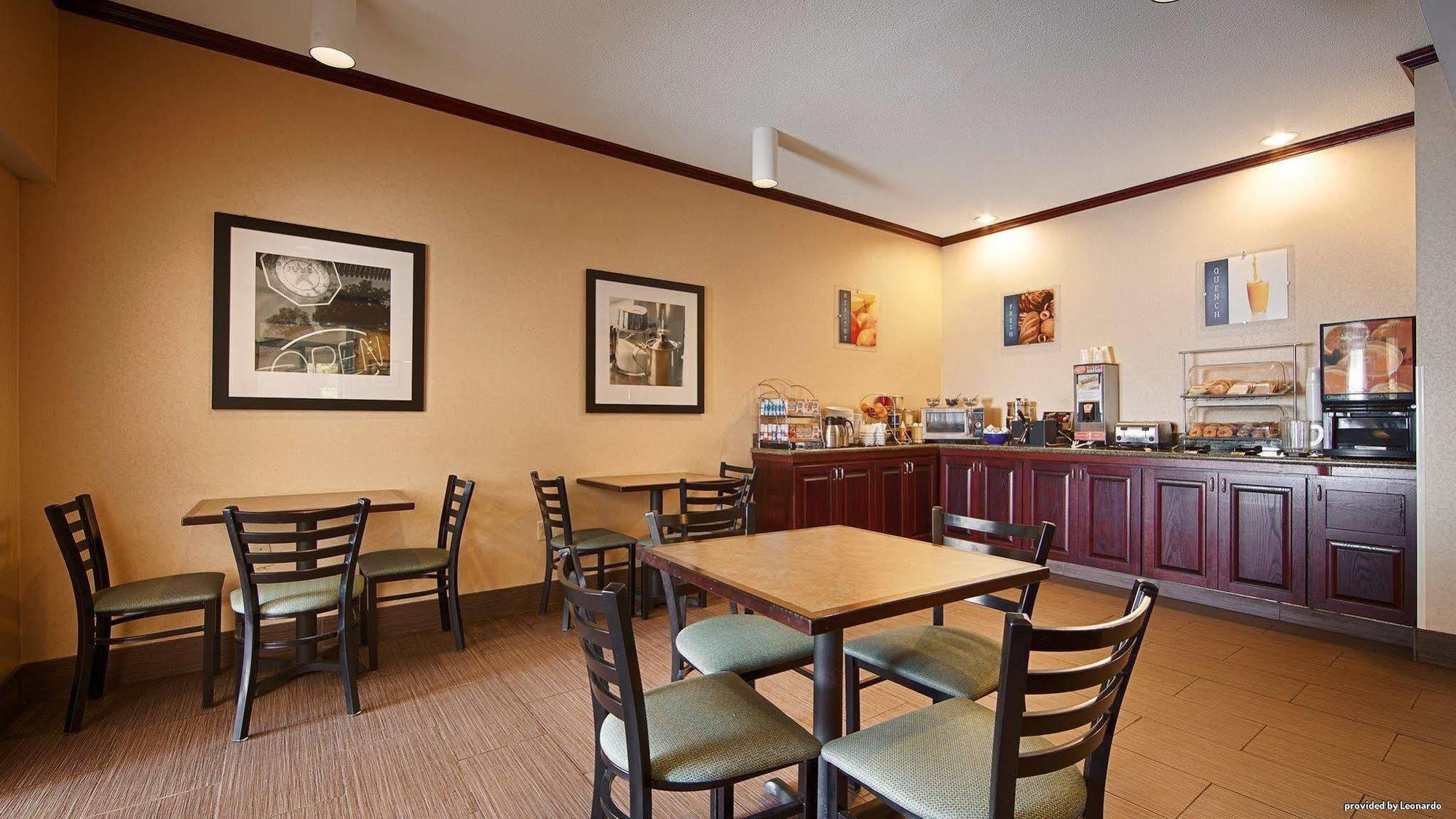Best Western Plus Executive Inn St. Marys Exteriér fotografie